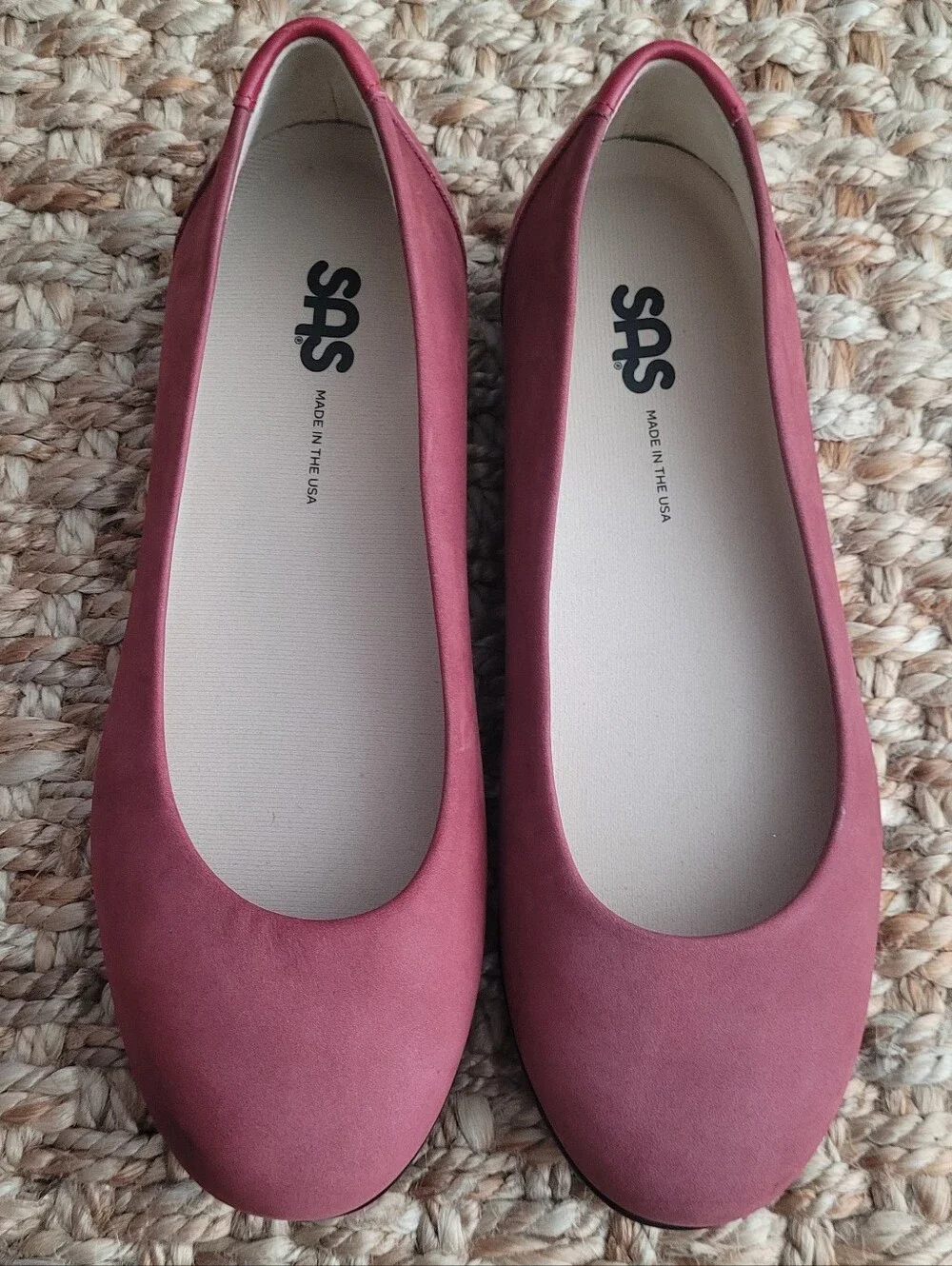 SAS Scenic Slip On Ballet Flats Red Leather Suede Comfort Shoes 7 Wide USA